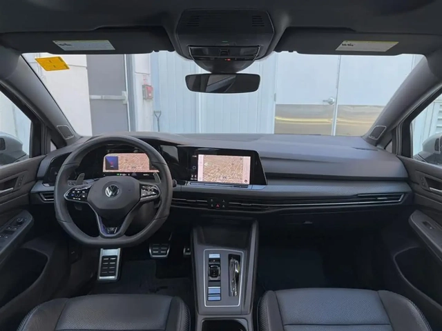VW Golf Golf R - автомобили, коли, обяви за нови и употребявани 12