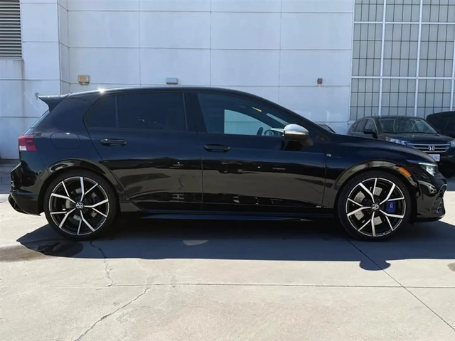 VW Golf Golf R - автомобили, коли, обяви за нови и употребявани 8