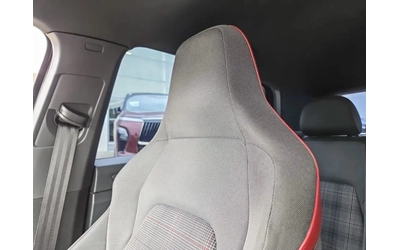 VW Golf GTI* DSG* HUD* DISTRONIC* LANE* ОБДУХ - автомобили, коли, обяви за нови и употребявани 10