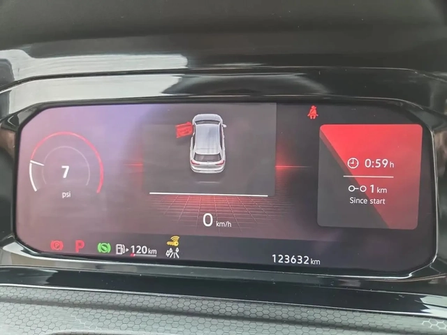 VW Golf GTI* DSG* HUD* DISTRONIC* LANE* ОБДУХ - автомобили, коли, обяви за нови и употребявани 5