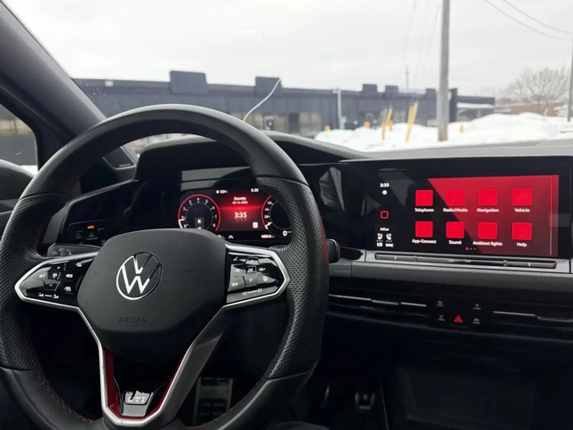 VW Golf GTI* DSG* DISTRONIC* LANE - автомобили, коли, обяви за нови и употребявани 9
