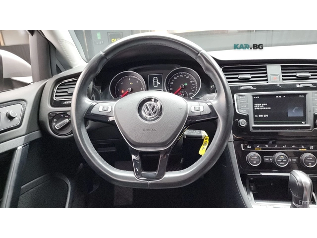 VW Golf * ПАНО* KEYLESS* Camera* ПОДГРЕВ* - автомобили, коли, обяви за нови и употребявани 12