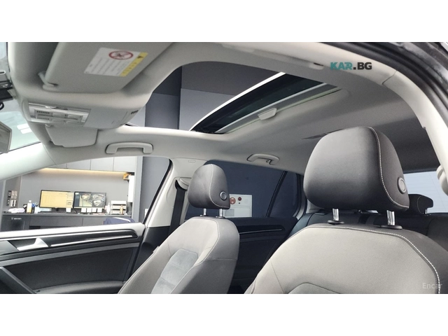 VW Golf * ПАНО* KEYLESS* Camera* ПОДГРЕВ* - автомобили, коли, обяви за нови и употребявани 15