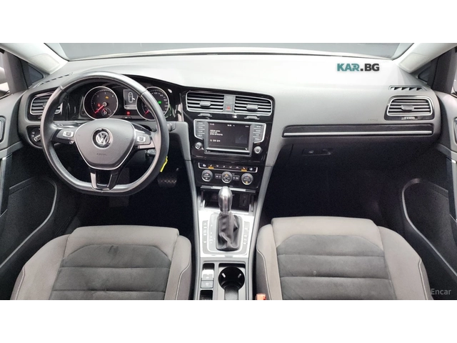VW Golf * ПАНО* KEYLESS* Camera* ПОДГРЕВ* - автомобили, коли, обяви за нови и употребявани 6