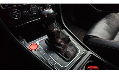 VW Golf GTI 2.0 TSI DSG | Шибедах | Камера | Keyless - автомобили, коли, обяви за нови и употребявани 13