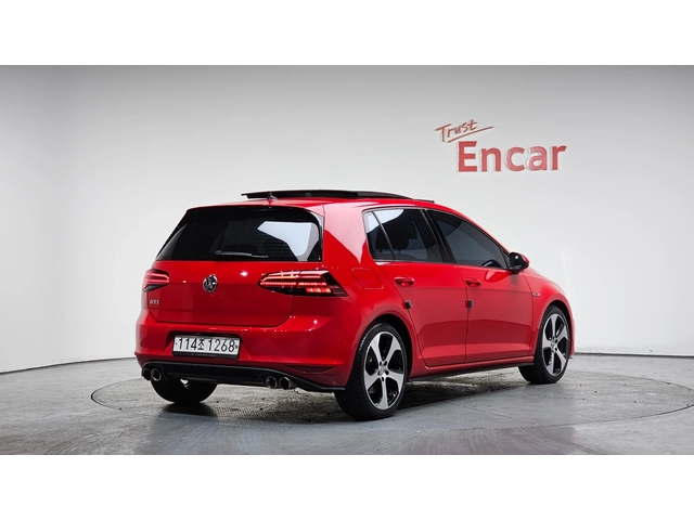 VW Golf GTI 2.0 TSI DSG | Шибедах | Камера | Keyless - автомобили, коли, обяви за нови и употребявани 1