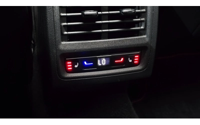 VW Golf Обдухване | Дигитално табло | Keyless - автомобили, коли, обяви за нови и употребявани 12