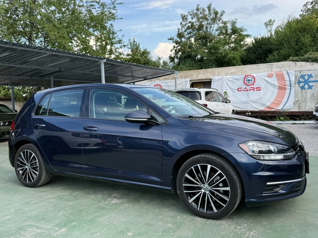 VW Golf 1.8 TSI - автомобили, коли, обяви за нови и употребявани 2