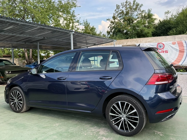 VW Golf 1.8 TSI - автомобили, коли, обяви за нови и употребявани 5