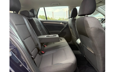 VW Golf 1.8 TSI - автомобили, коли, обяви за нови и употребявани 9