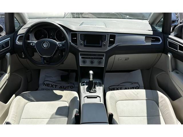 VW Golf SPORTSVAN 1.6TDI 110HP DSG LED EU6B - автомобили, коли, обяви за нови и употребявани 8