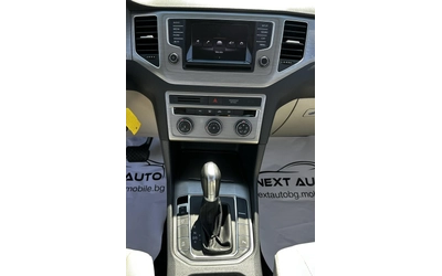 VW Golf SPORTSVAN 1.6TDI 110HP DSG LED EU6B - автомобили, коли, обяви за нови и употребявани 9