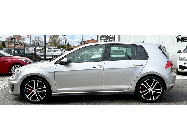 VW Golf - автомобили, коли, обяви за нови и употребявани 7