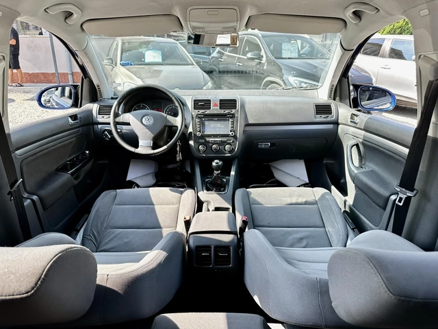 VW Golf 1.9TDI 105HP ANDROID - автомобили, коли, обяви за нови и употребявани 9