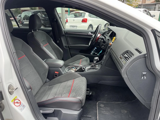 VW Golf 2.0 BENZ - автомобили, коли, обяви за нови и употребявани 16