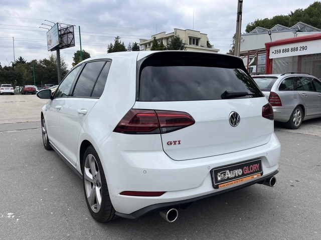 VW Golf 2.0 BENZ - автомобили, коли, обяви за нови и употребявани 5