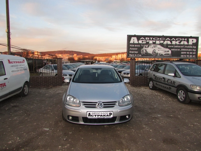VW Golf 1.6 FSI EURO4 - автомобили, коли, обяви за нови и употребявани 1