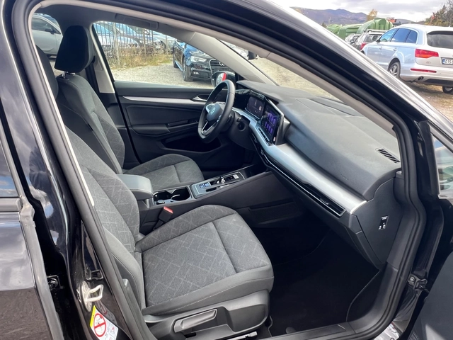VW Golf 1.5/ ТОП/Собствен лизинг! 100% Одобрение - автомобили, коли, обяви за нови и употребявани 11