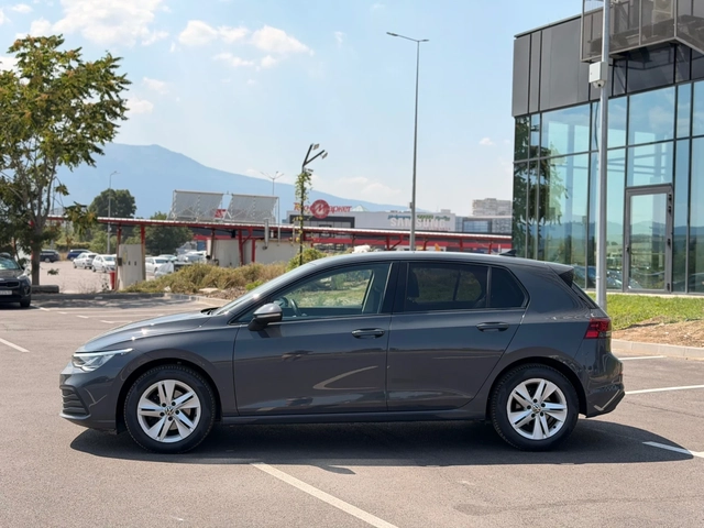 VW Golf 1.5TSI-Лизинг през Уникредит - автомобили, коли, обяви за нови и употребявани 4