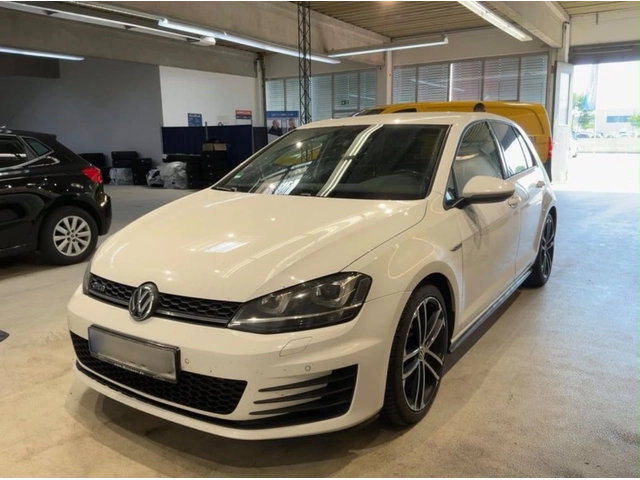 VW Golf 2.0TDI GTD 184 к.с Лизинг Уникредит по187евро - автомобили, коли, обяви за нови и употребявани 0