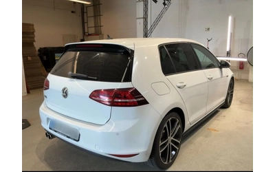 vw-golf - 3
