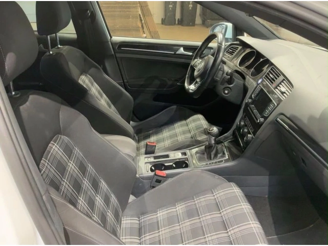 VW Golf 2.0TDI GTD 184 к.с Лизинг Уникредит по187евро - автомобили, коли, обяви за нови и употребявани 5