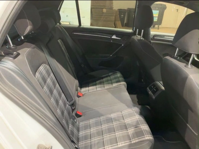 VW Golf 2.0TDI GTD 184 к.с Лизинг Уникредит по187евро - автомобили, коли, обяви за нови и употребявани 7