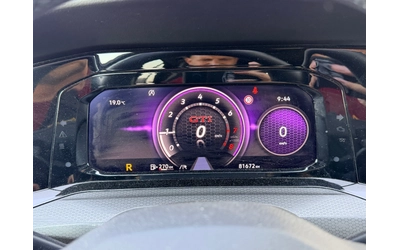 VW Golf 2.0GTI-Performance Лизинг през Уникредит - автомобили, коли, обяви за нови и употребявани 11