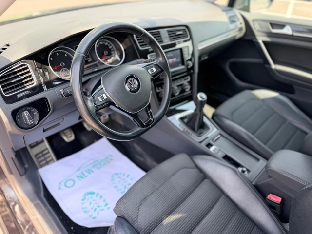 VW Golf 2.0TDi-4Motion-сервизна история, лизинг - автомобили, коли, обяви за нови и употребявани 9