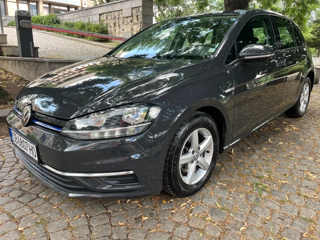 VW Golf 1.4i TGI-фабричен - автомобили, коли, обяви за нови и употребявани 0
