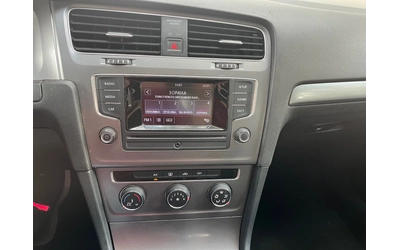 VW Golf 1.4i TGI-фабричен - автомобили, коли, обяви за нови и употребявани 11