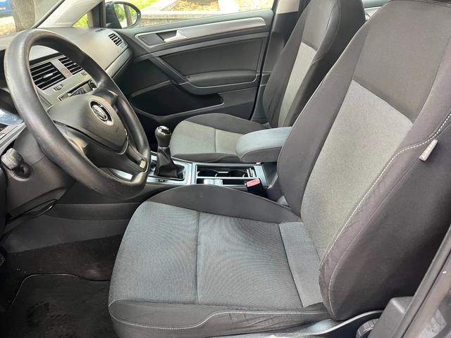 VW Golf 1.4i TGI-фабричен - автомобили, коли, обяви за нови и употребявани 8