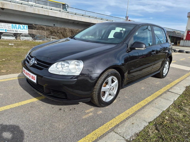 VW Golf 1.9 TDI - автомобили, коли, обяви за нови и употребявани 0