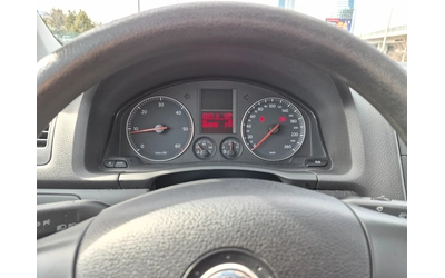 VW Golf 1.9 TDI - автомобили, коли, обяви за нови и употребявани 13