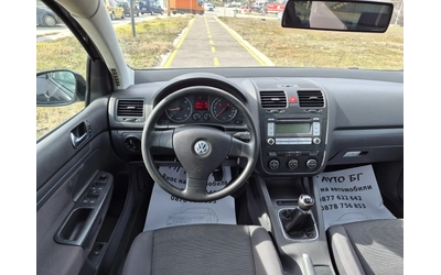 VW Golf 1.9 TDI - автомобили, коли, обяви за нови и употребявани 8
