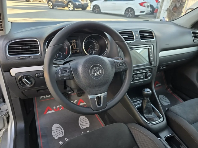 VW Golf 2.0TDI-140кс= 6СК= НАВИ= АВТОПИЛОТ= ПАРКТРОНИК - автомобили, коли, обяви за нови и употребявани 7