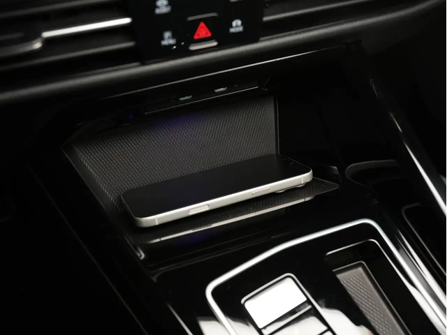 VW Golf AUTOBAHN | CARPLAY Front Wheel Drive - автомобили, коли, обяви за нови и употребявани 17