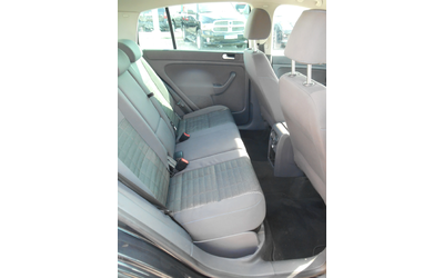 VW Golf Plus 1.6i* 102* k.c* GAZ* - автомобили, коли, обяви за нови и употребявани 11