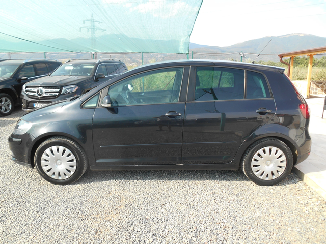 VW Golf Plus 1.6i* 102* k.c* GAZ* - автомобили, коли, обяви за нови и употребявани 6