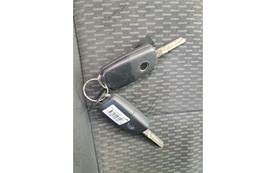 VW Golf Plus 1, 6 tdi - автомобили, коли, обяви за нови и употребявани 16