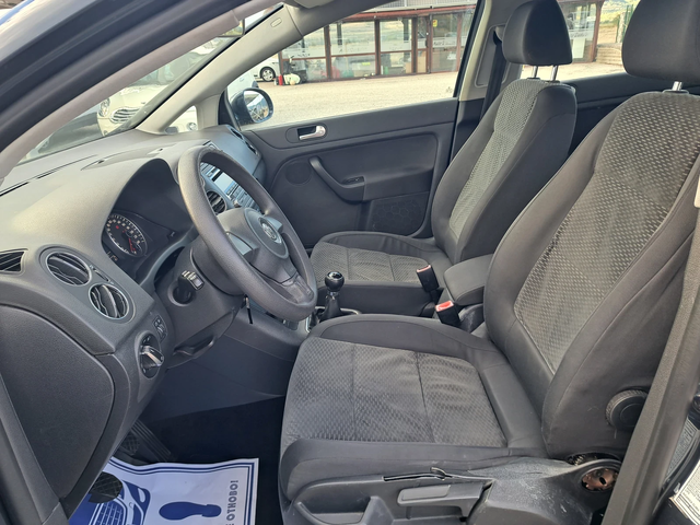 VW Golf Plus 1, 6 tdi - автомобили, коли, обяви за нови и употребявани 8