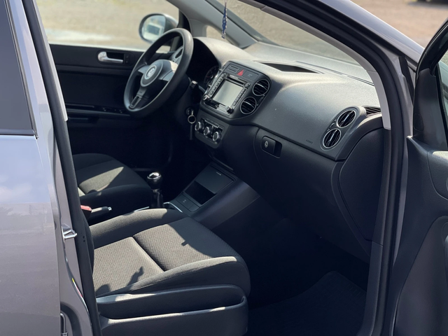 VW Golf Plus 1.4i - автомобили, коли, обяви за нови и употребявани 10