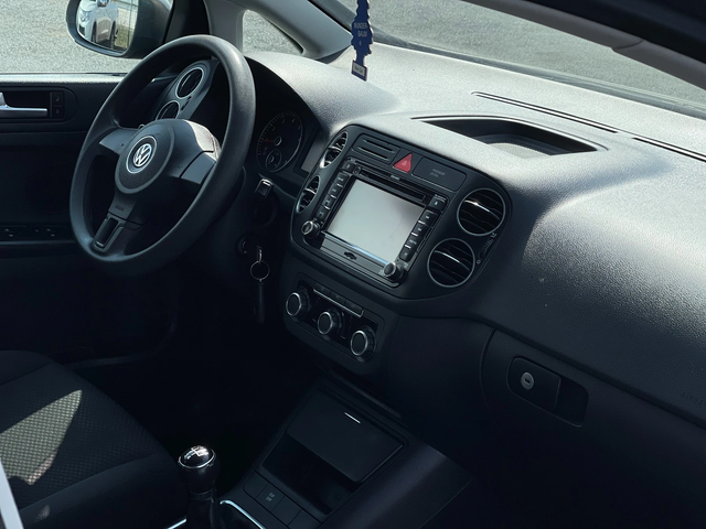 VW Golf Plus 1.4i - автомобили, коли, обяви за нови и употребявани 12