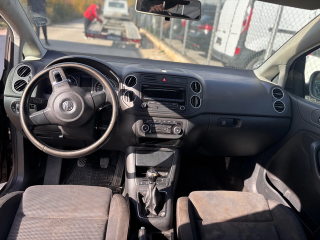 VW Golf Plus Turbo - автомобили, коли, обяви за нови и употребявани 7