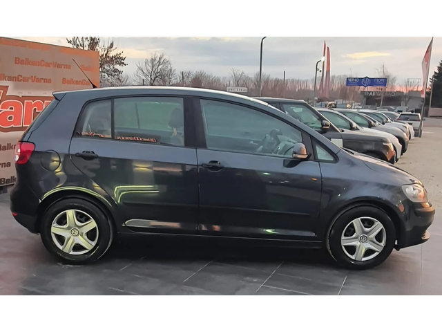 VW Golf Plus 1.6 SR 102к.с. COMFORTLINE - автомобили, коли, обяви за нови и употребявани 4