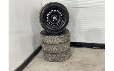 VW Golf Plus 1.6 TDI * AUTO* - автомобили, коли, обяви за нови и употребявани 11