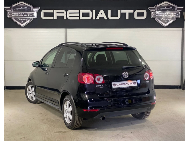 VW Golf Plus 1.6 TDI * AUTO* - автомобили, коли, обяви за нови и употребявани 3