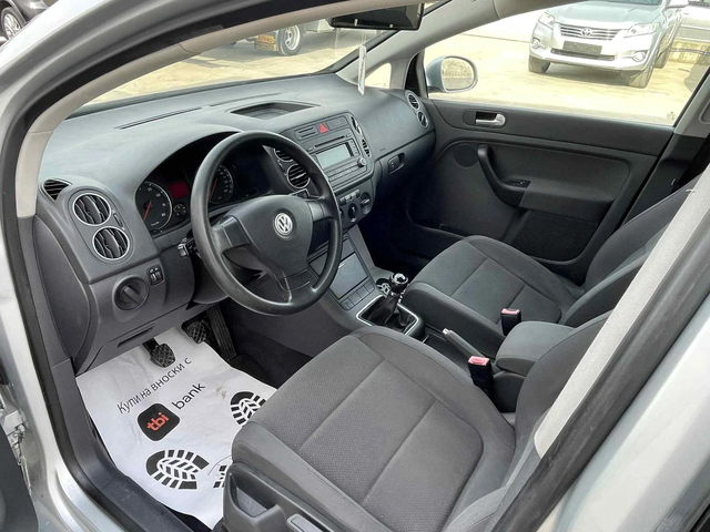 VW Golf Plus 1.6i 102k.c * 145000km* UNIKAT* - автомобили, коли, обяви за нови и употребявани 5
