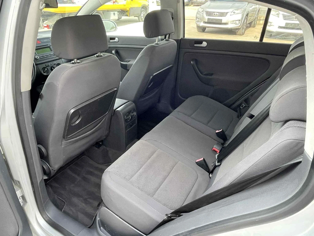 VW Golf Plus 1.6i 102k.c * 145000km* UNIKAT* - автомобили, коли, обяви за нови и употребявани 7