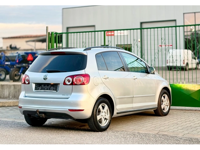 VW Golf Plus 1.6TDi~105hp~АВТОМАТ~170000км!!! - автомобили, коли, обяви за нови и употребявани 4